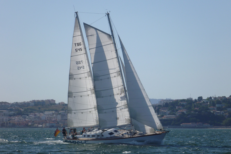Sailing vessel Esprit