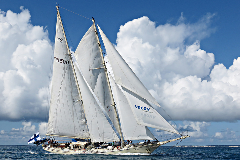 Sailingship Helena